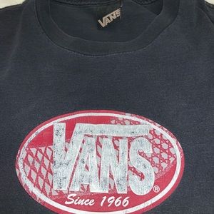 Vintage Vans tee😍